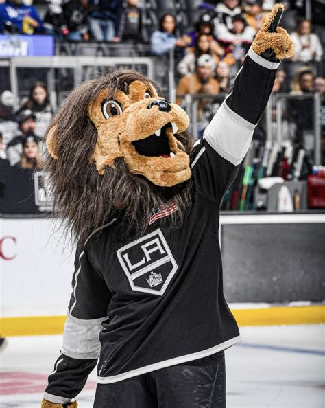 The Baileu Kings' Mascot: Building a Strong Fan Culture in the Community